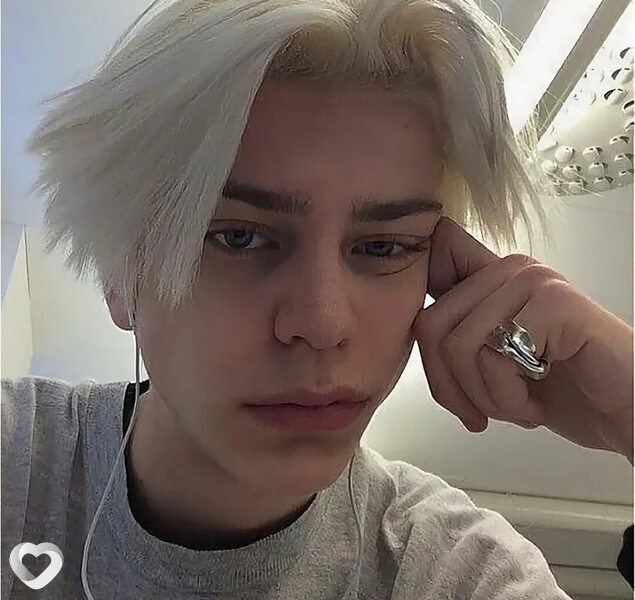 Анатолий, 22, Вологде — анкета №3511289