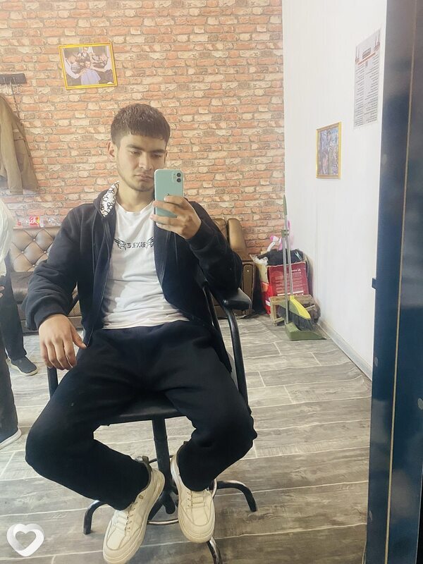Диёрбек, 19, Иркутске — анкета №3512231