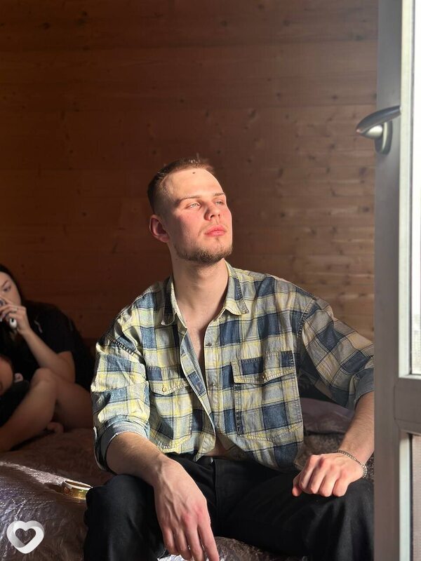 Артëм, 22, Ногинске — анкета №3512560