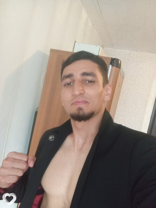 Юрий, 27, Кимрах — анкета №3513148