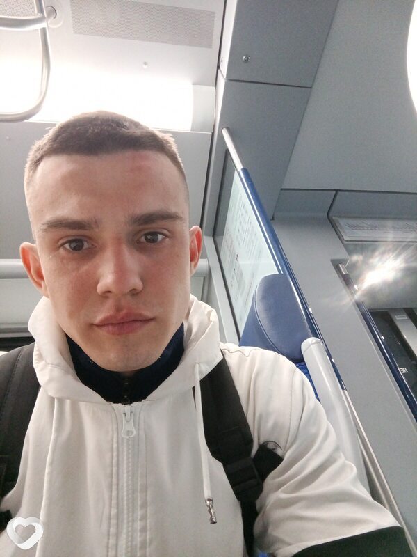 Артем, 27, Краснодаре — анкета №3513660
