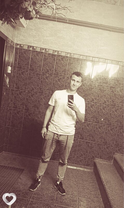 Эдуард, 23, Енакиеве — анкета №3514406
