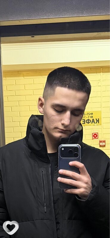 Антон, 23, Москве — анкета №3515688