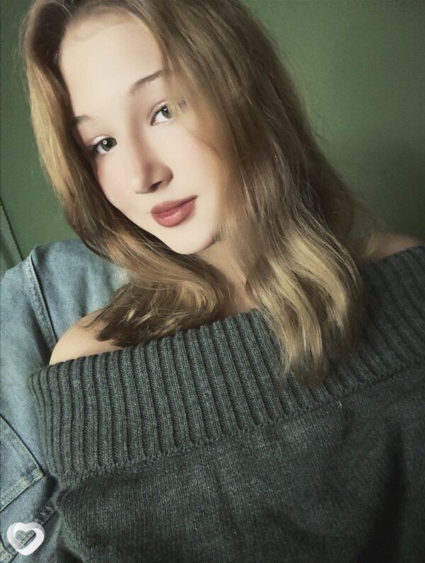 Анна, 18, Москве — анкета №3515207