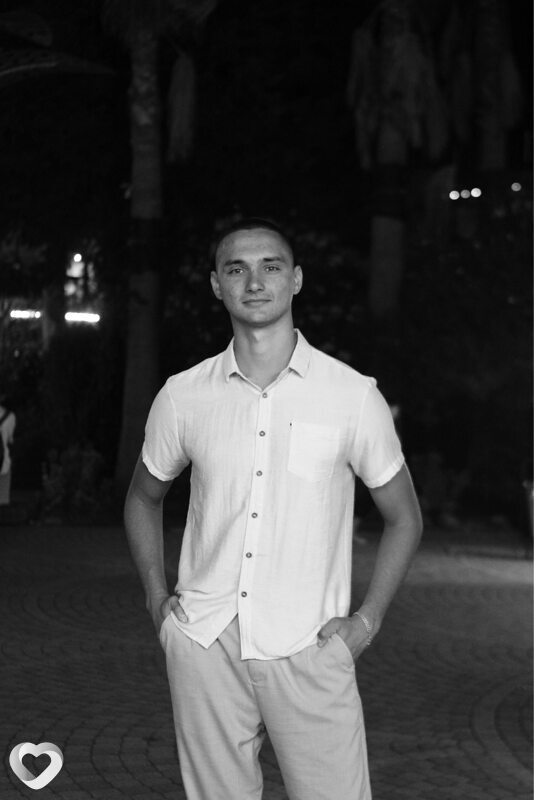 Богдан, 25, Шахтерске — анкета №3516335
