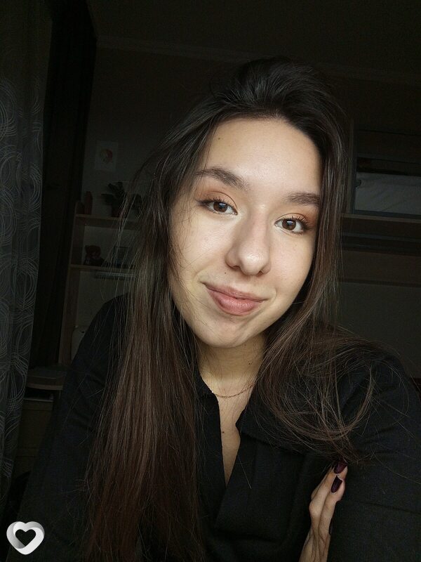 Лиза, 18, Минске — анкета №3517576