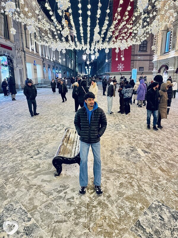 Сахил, Москва
