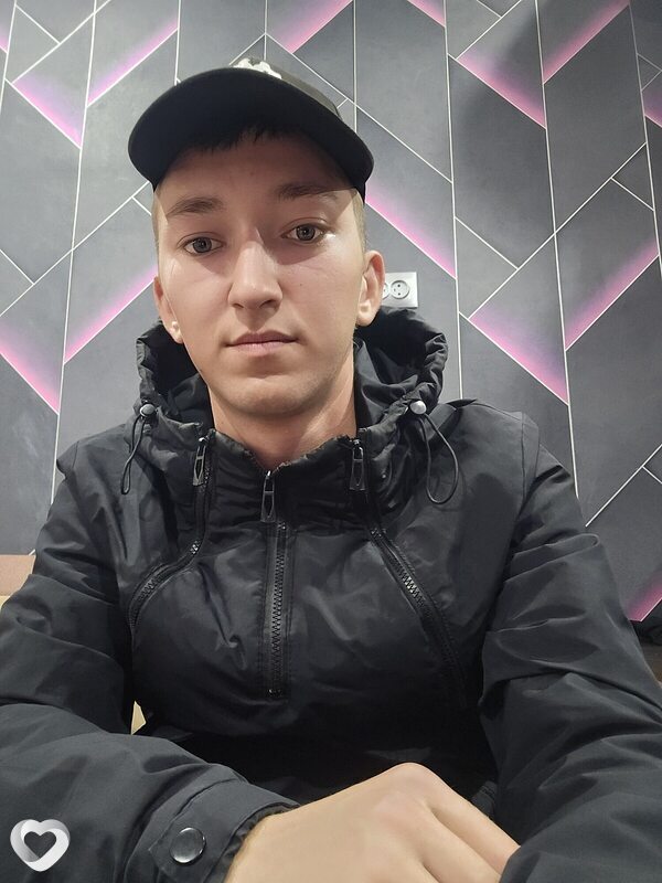 Владимир, 22, Чапаевске — анкета №3517972