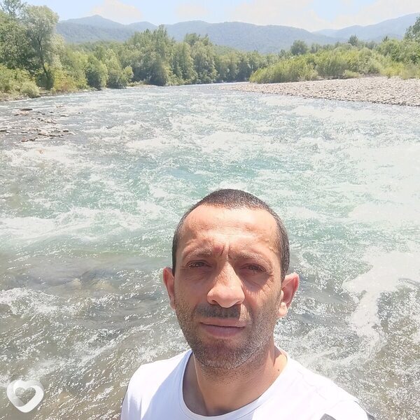 Artur, 37, Ялте — анкета №3518424
