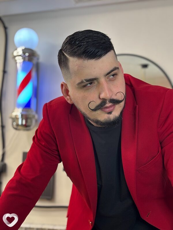 Амир, 27, Ростове-на-Дону — анкета №3518554
