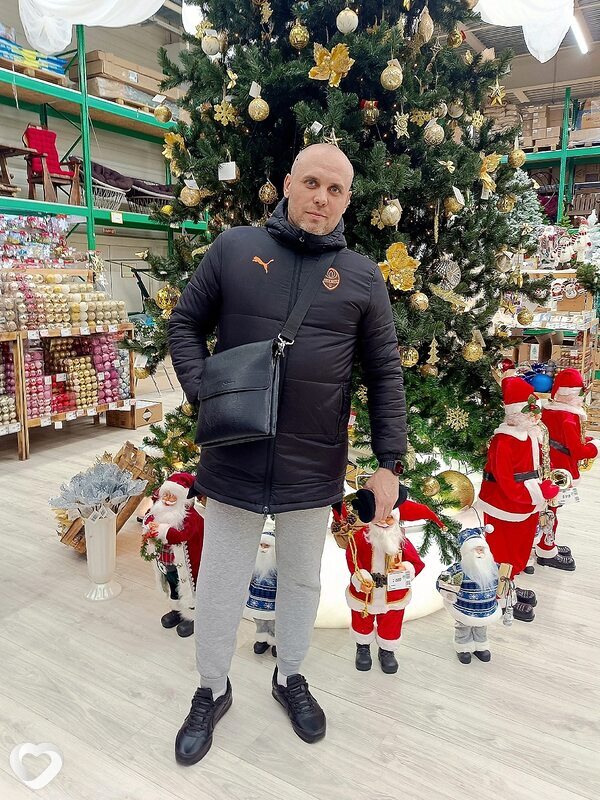 Виктор, 42, Бийске — анкета №3518734