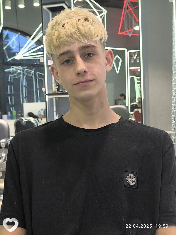 Даня, 18, Дмитрове — анкета №3520023