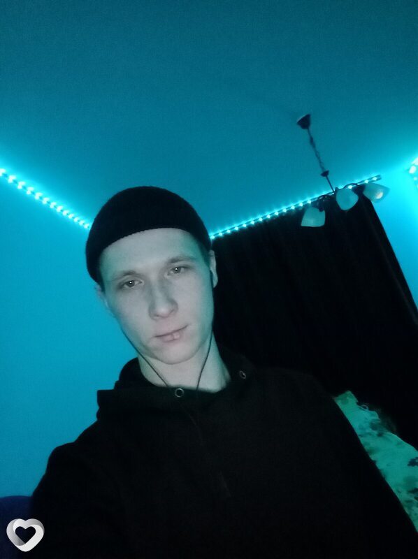 Виталий, 25, Красноярске — анкета №3520663