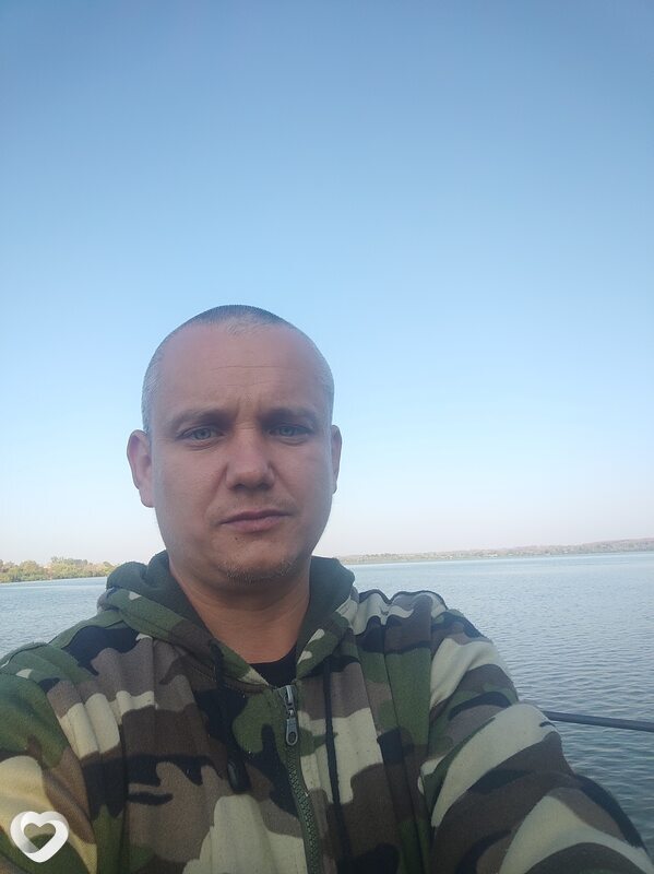 Максим, 40, Луганске — анкета №3521443