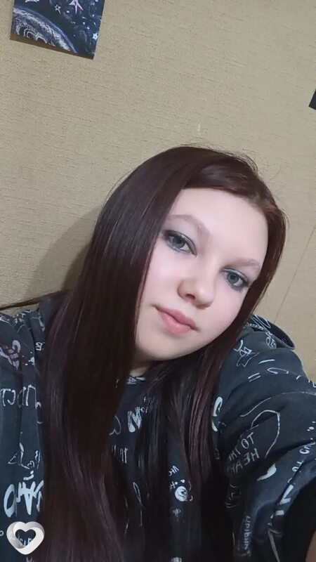 Вика, 21, Ревде — анкета №3521572