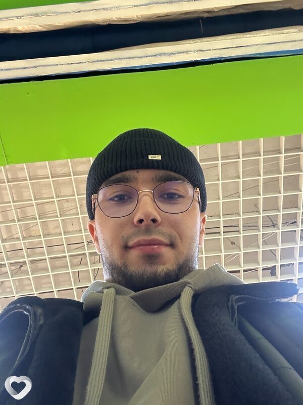 Alisher, 24, Южно-Сахалинске — анкета №3521684