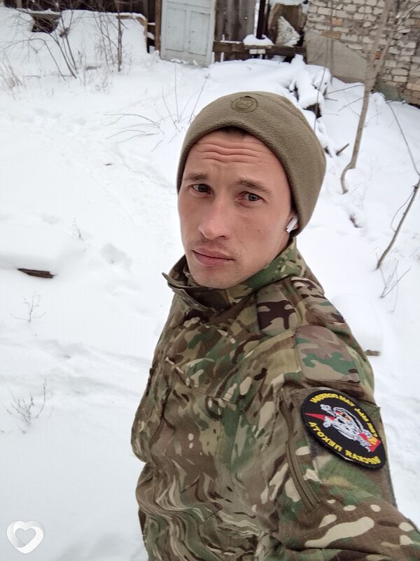 Евгений, 28, Горно-Алтайске — анкета №3521698