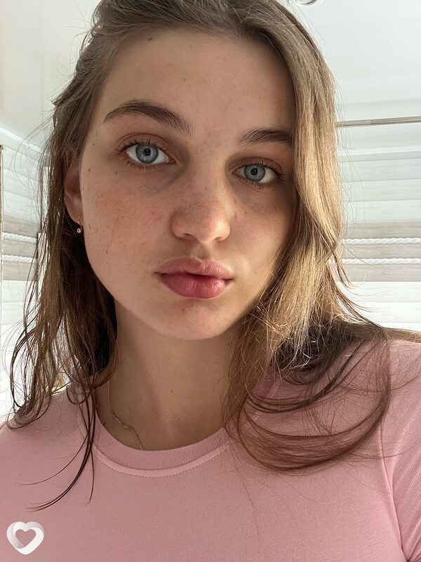 Ульяна, 20, Прокопьевске — анкета №3521777