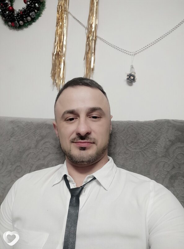 Виталий, Радом