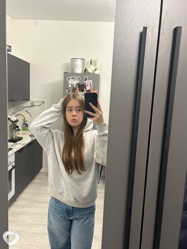 Алина, 19, Санкт-Петербурге — анкета №3523656