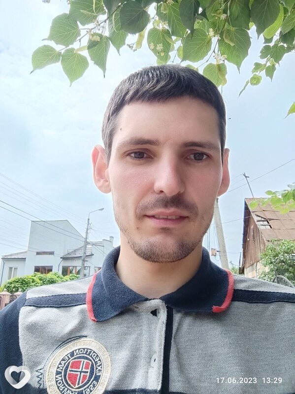 Іван, 32, Черновцах — анкета №3523757