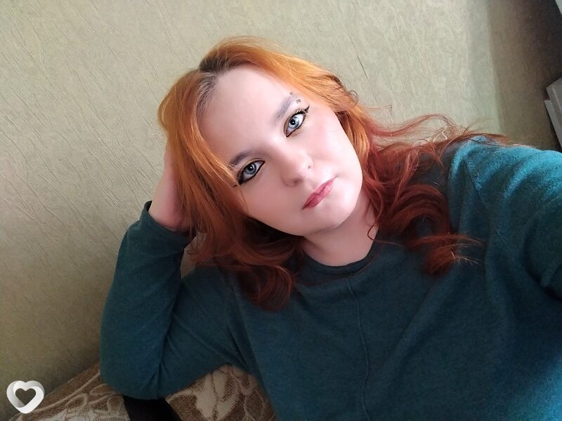 Вика, 24, Уссурийске — анкета №3524330
