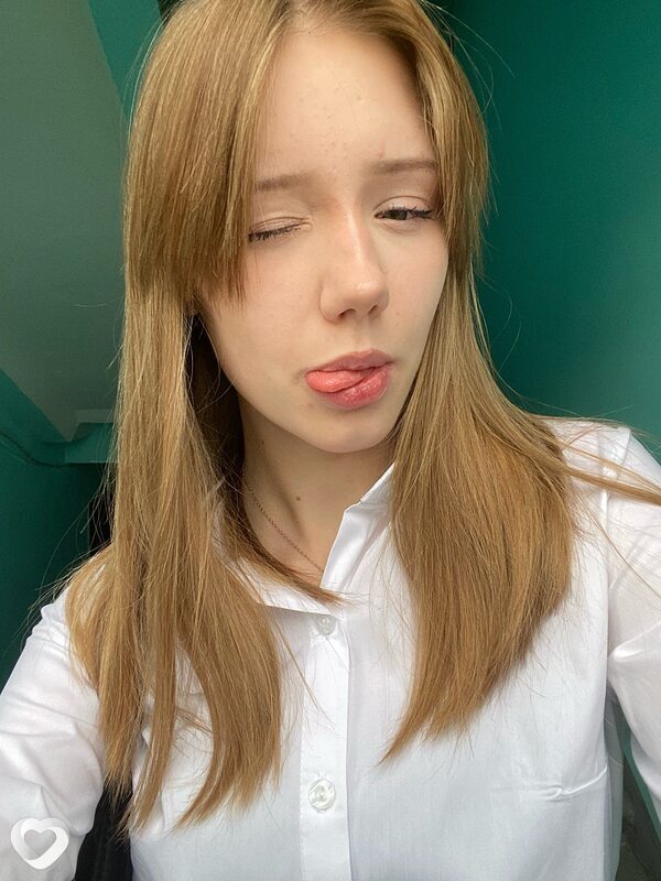 Полина, 19, Астрахани — анкета №3524349