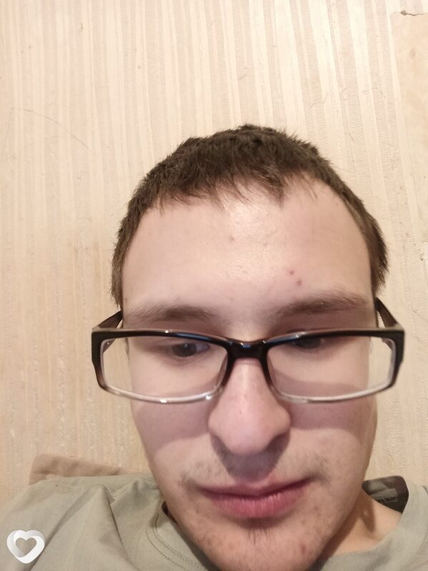Кирилл, 21, Сургуте — анкета №3524699