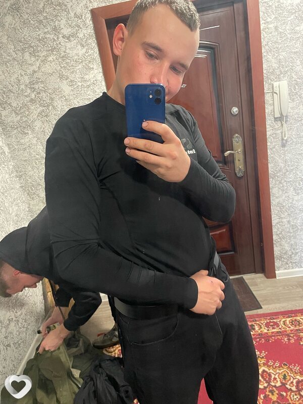 Дмитрий, 23, Пинске — анкета №3525371