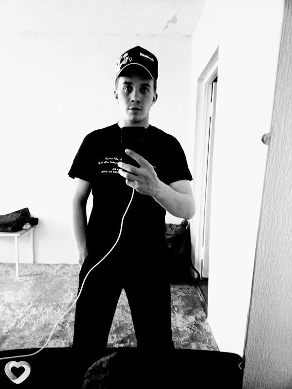 Александр, 21, Кореновске — анкета №3525825