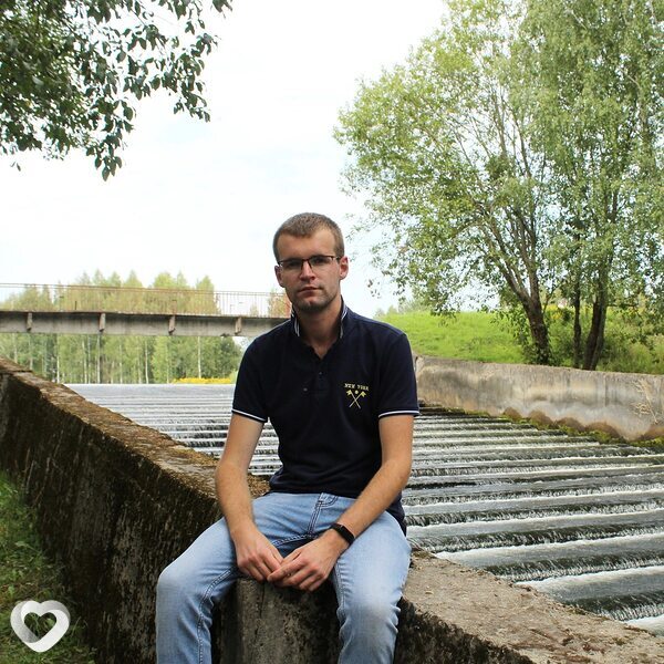 Артём, 27, Витебске — анкета №3525887