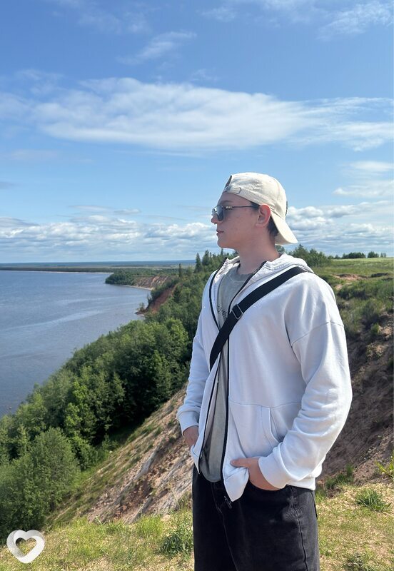 Даня, 19, Череповце — анкета №3526235