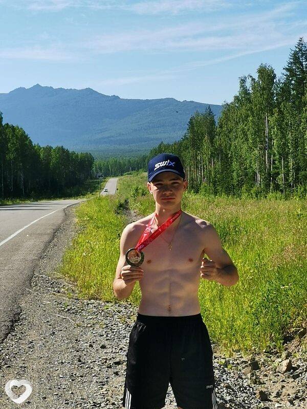 Семён, 18, Екатеринбурге — анкета №3526237