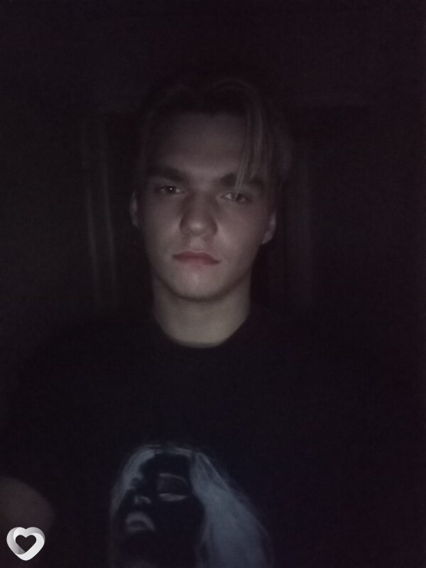 Денис, 19, Нижнем Новгороде — анкета №3526268