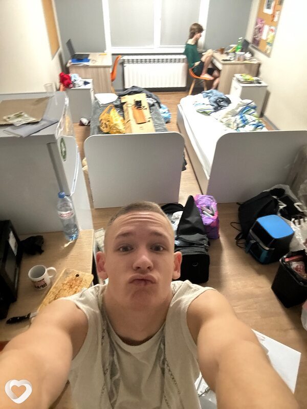 Макс, 19, Екатеринбурге — анкета №3526488