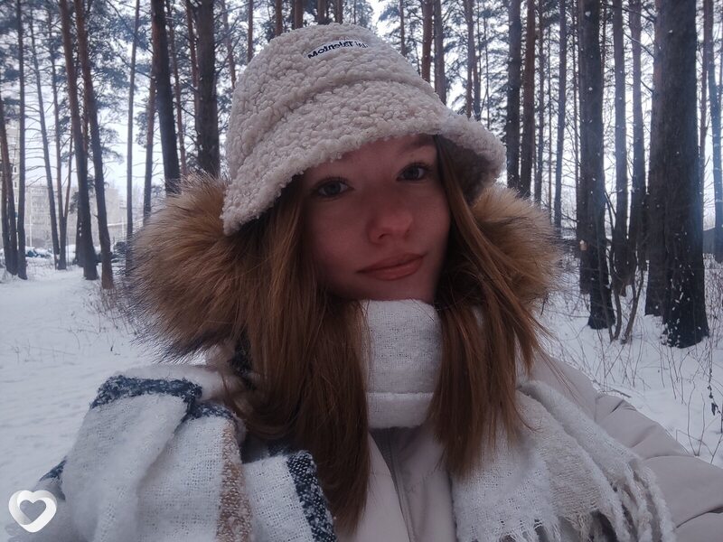 Яна, 18, Екатеринбурге — анкета №3526564