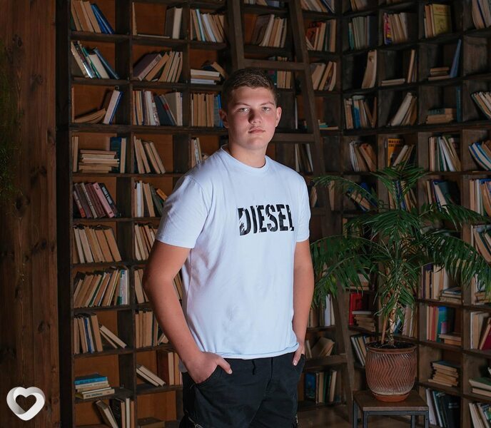 Олександр, 18, Киеве — анкета №3526955
