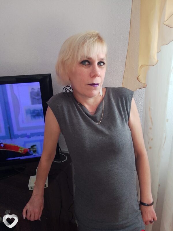Людмила, 40, Омске — анкета №3527227