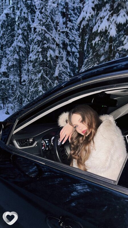 Алёна, 26, Череповце — анкета №3527058