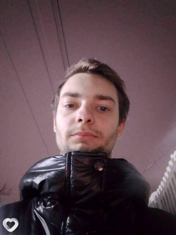 Александр, 22, Саратове — анкета №3527183