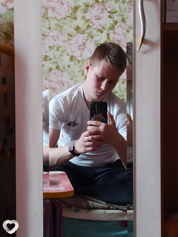 Валентин, 24, Тюмени — анкета №3527406
