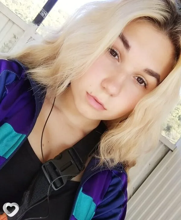 Алена, 19, Москве — анкета №3527459