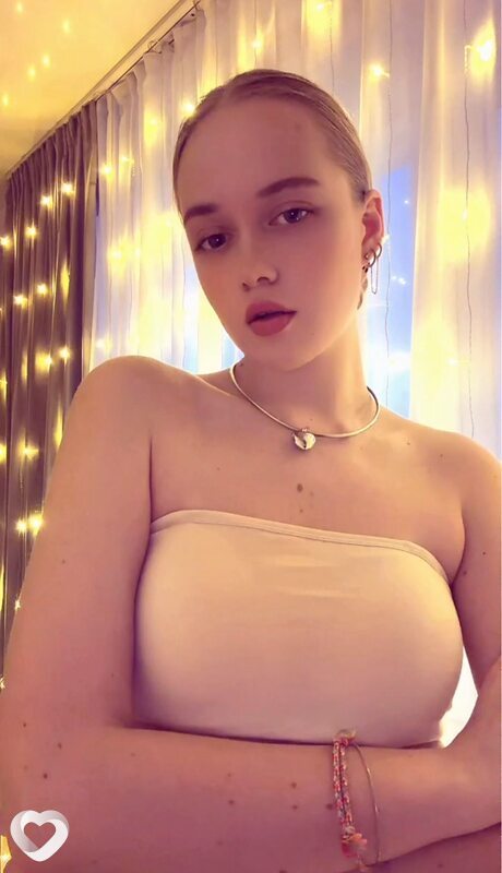 Виктория, 19, Новосибирске — анкета №3527608