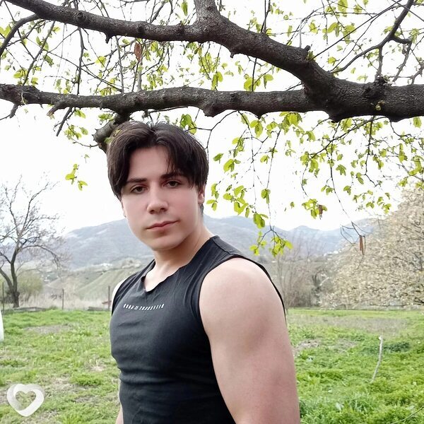 Михаил, 21, Истре — анкета №3528006