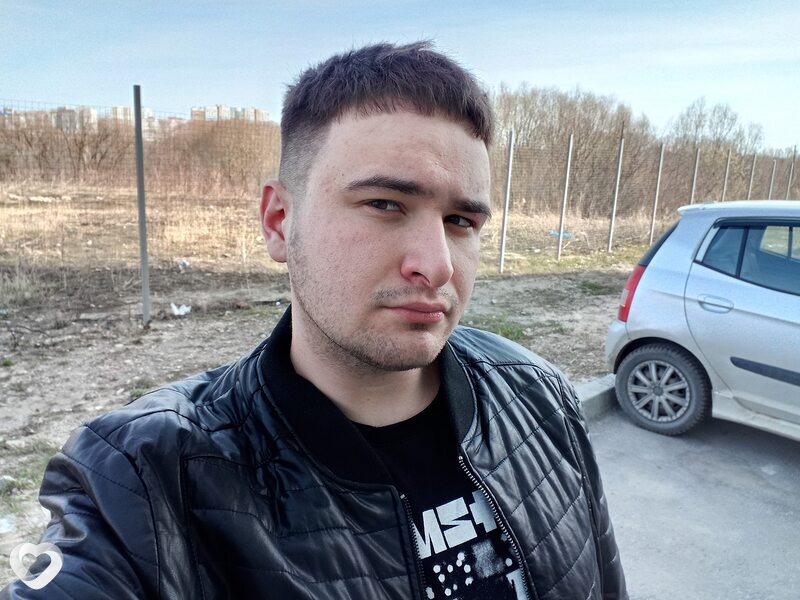 Иван, 22, Ярославле — анкета №3527959