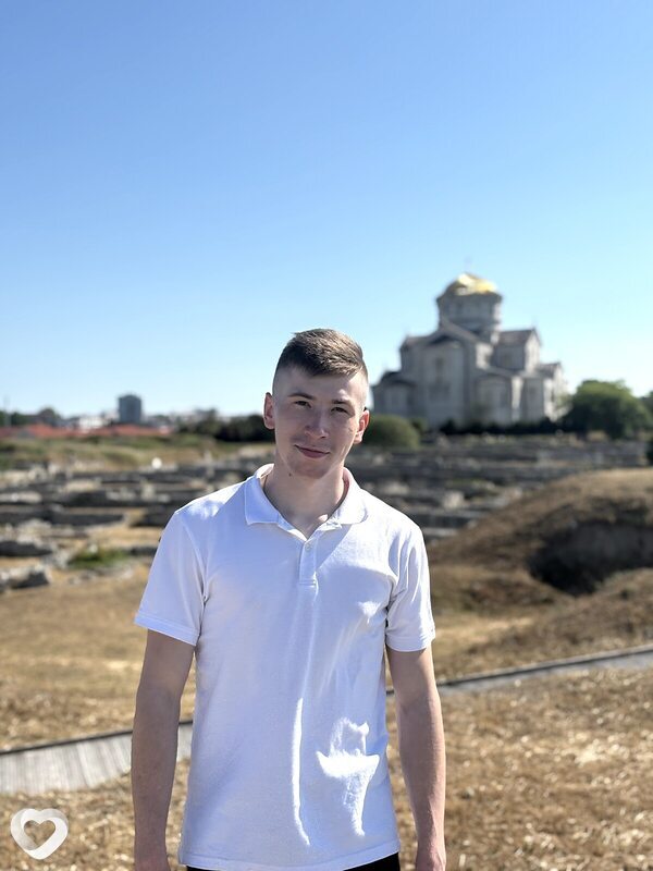 Дмитрий, 23, Донецке — анкета №3528252