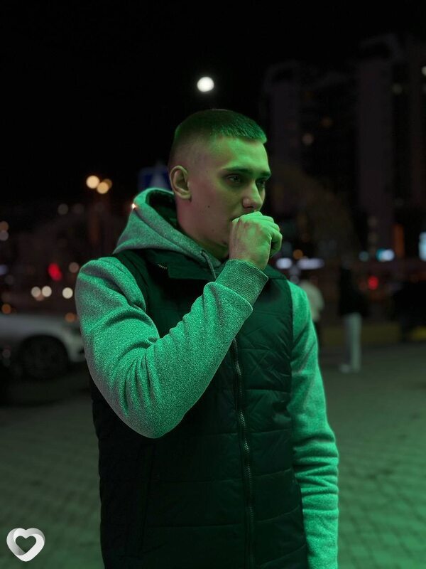 Владимир, 23, Тюмени — анкета №3528528