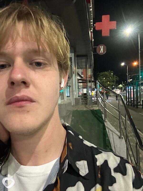 Александр, 22, Липецке — анкета №3528647