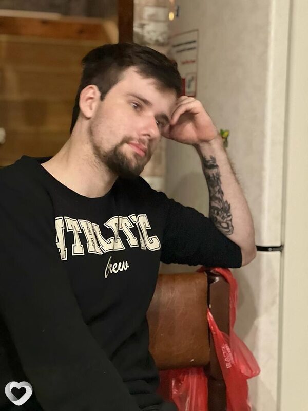 Александр, 24, Новороссийске — анкета №3529261