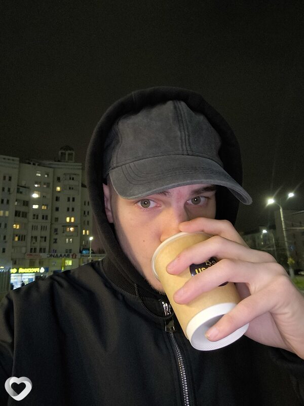 Олег, 22, Владимире — анкета №3529101